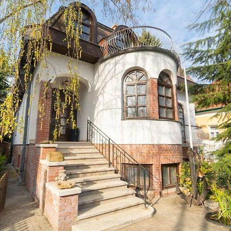 Villa Butterfly Budapesta Exterior foto